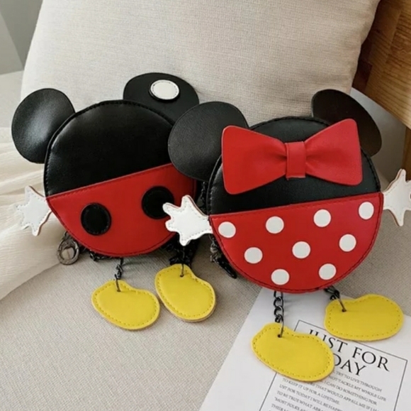 Disney Other - Kid crossbody bags in STOCK💕